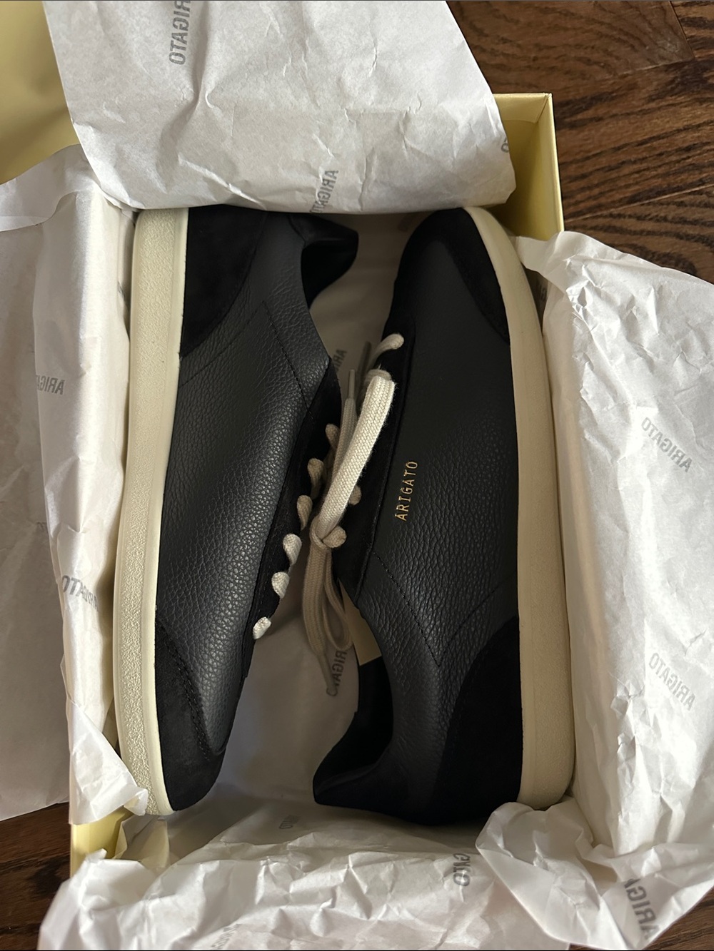 NWT Axel Arigato Black Zane Sneakers Womens 9